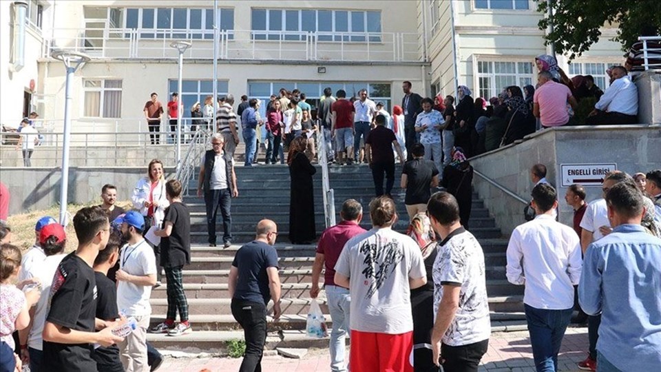 Gözler ÖSYM'den gelecek açıklamada: 2023 YKS başvuruları ne zaman yapılacak, ertelenecek mi? YKS ne zaman? - 2