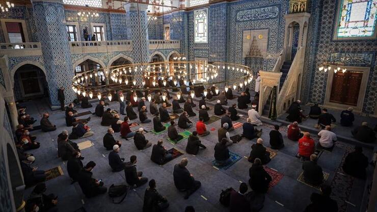 Kayseri Cuma namazı saati! Kayseri’de Cuma namazı vakti kaçta başlıyor? 24 Şubat 2023 Kayseri Cuma namazı kaçta bitiyor?