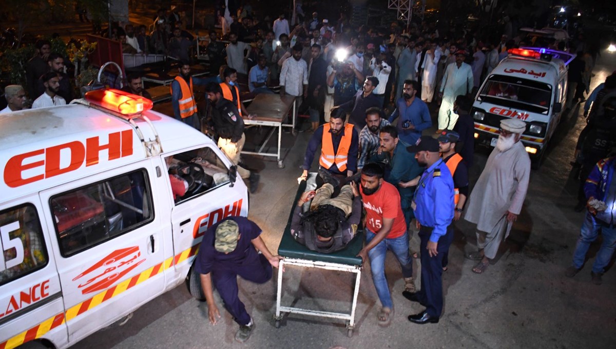Pakistan'da Emniyet Müdürlüğü'ne saldırı: 4 ölü