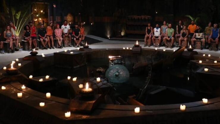 Survivor'da yeni eleme adayı belli oldu! Aziz'e büyük tepki! 26 Şubat 2023 Survivor'da eleme adayı kim oldu?