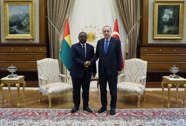 AA-20230308-30511530-30511527-CUMHURBASKANI_ERDOGAN_GINE_BISSAU_CUMHURBASKANI_EMBALO_ILE_GORUSTU