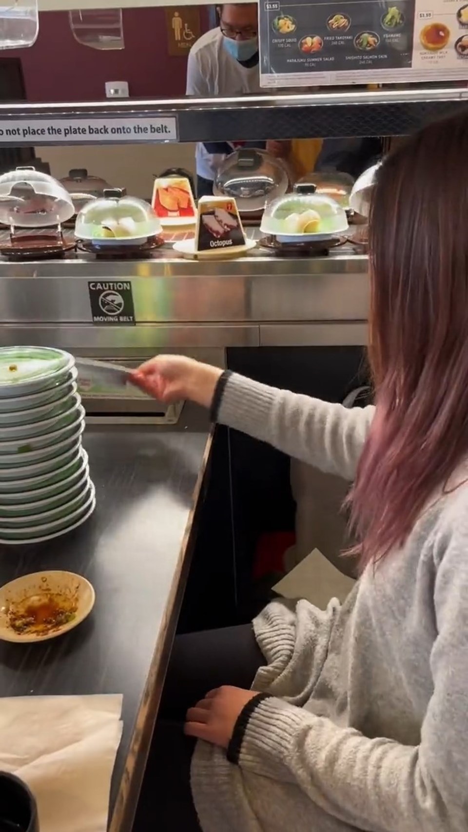 Japonya'da 'suşi terörü'ne 3 gözaltı - 2