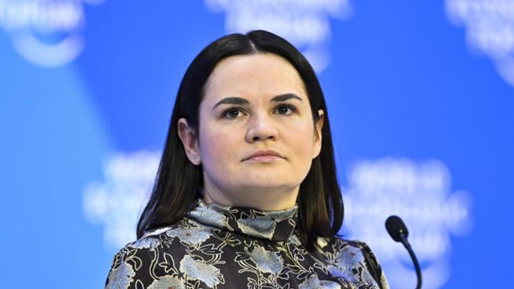 Belaruslu muhalif lider Sviatlana Tsikhanouskaya’ya 15 yıl hapis cezası
