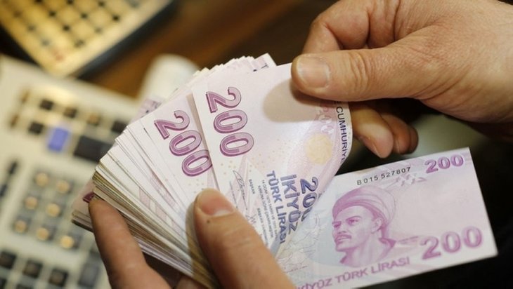 Ev Hanımlarına erken emeklilikte düğmeye basıldı! 15 yılın 3’te 1’i devletten! Primlere 1.067 TL indirim! 1-2-3-4-5 sayısına göre emeklilik yaşı düşecek!