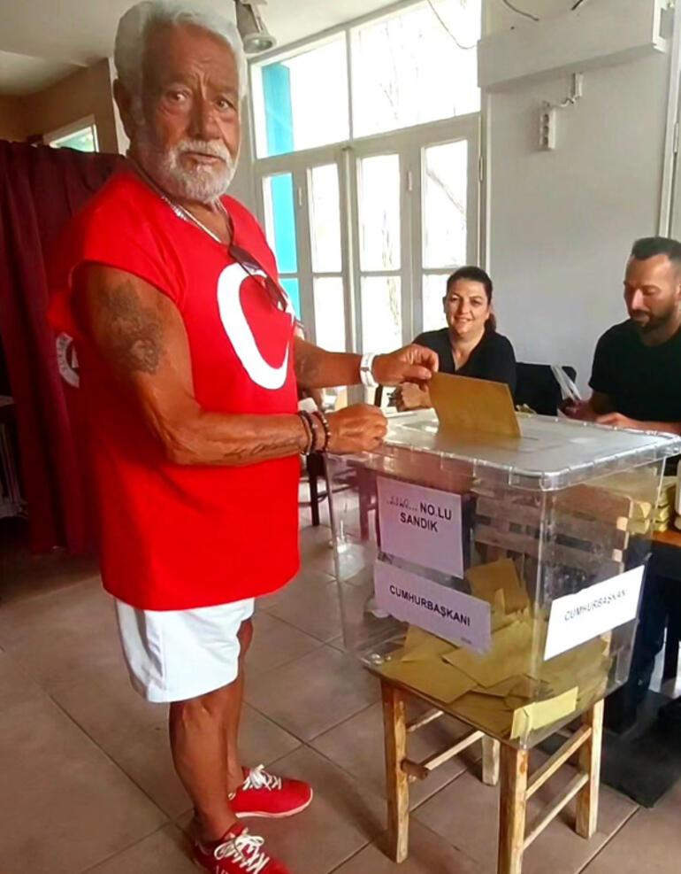 Ünlü isimler oylarını kullanıyor Sezen Aksu mührü bırakmayı unuttu