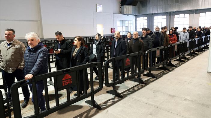 Belçika'da 14 Mayıs kalabalığı: Seçmenler sandıklara akın etti